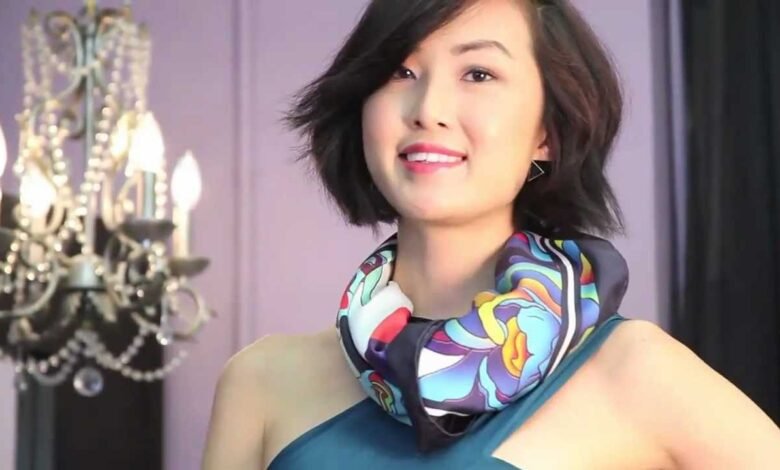 How to Wear Silk Scarves